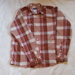 Patagonia organic cotton button down men's large
